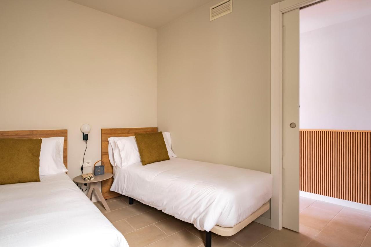Aspasios Garden Apartments Барселона Экстерьер фото